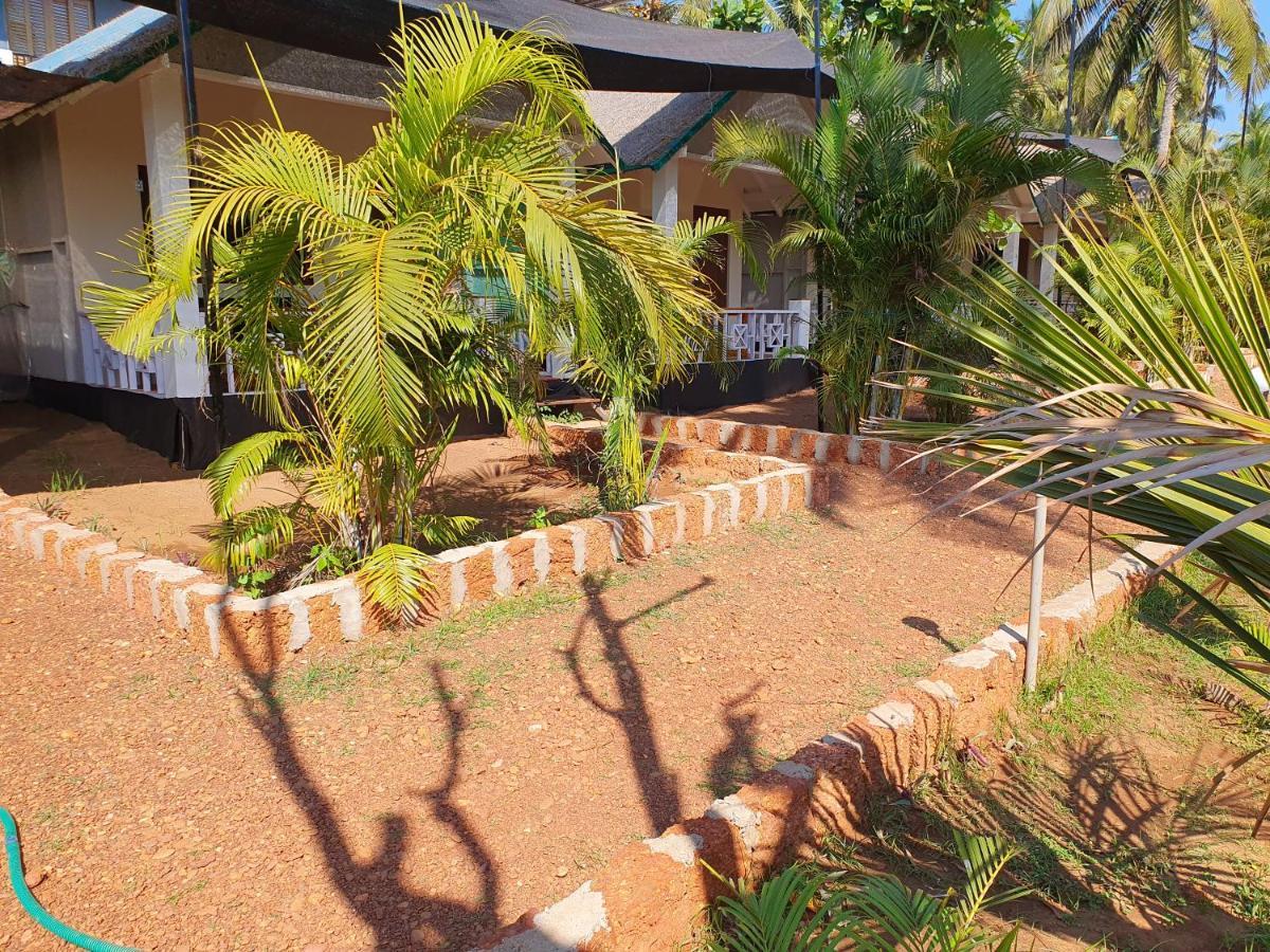 Saxony Village Resort Agonda Exterior photo